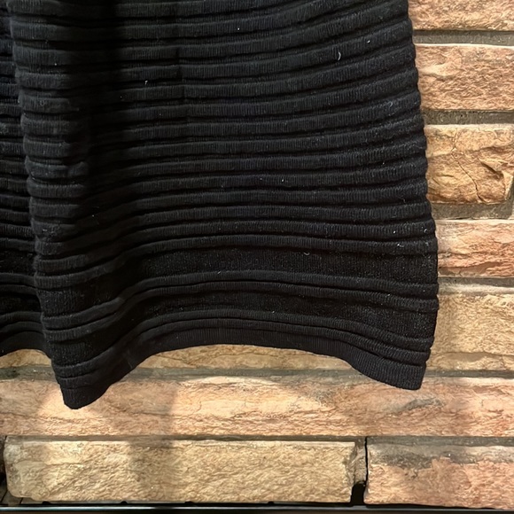 JESSICA SIMPSON || Knit Mini Dress - Picture 3 of 5